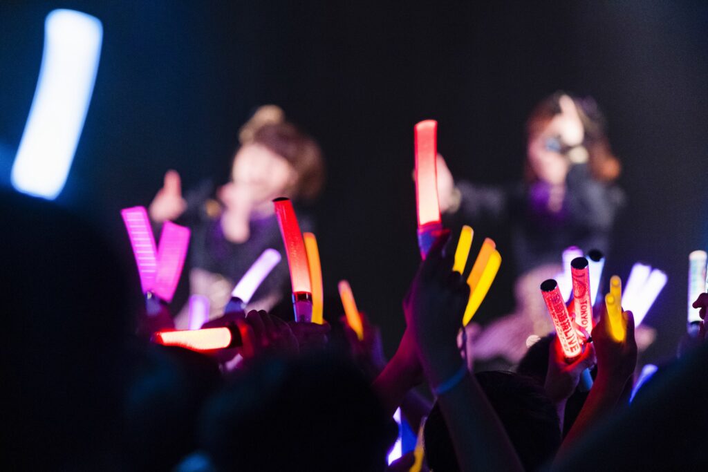idol live performance